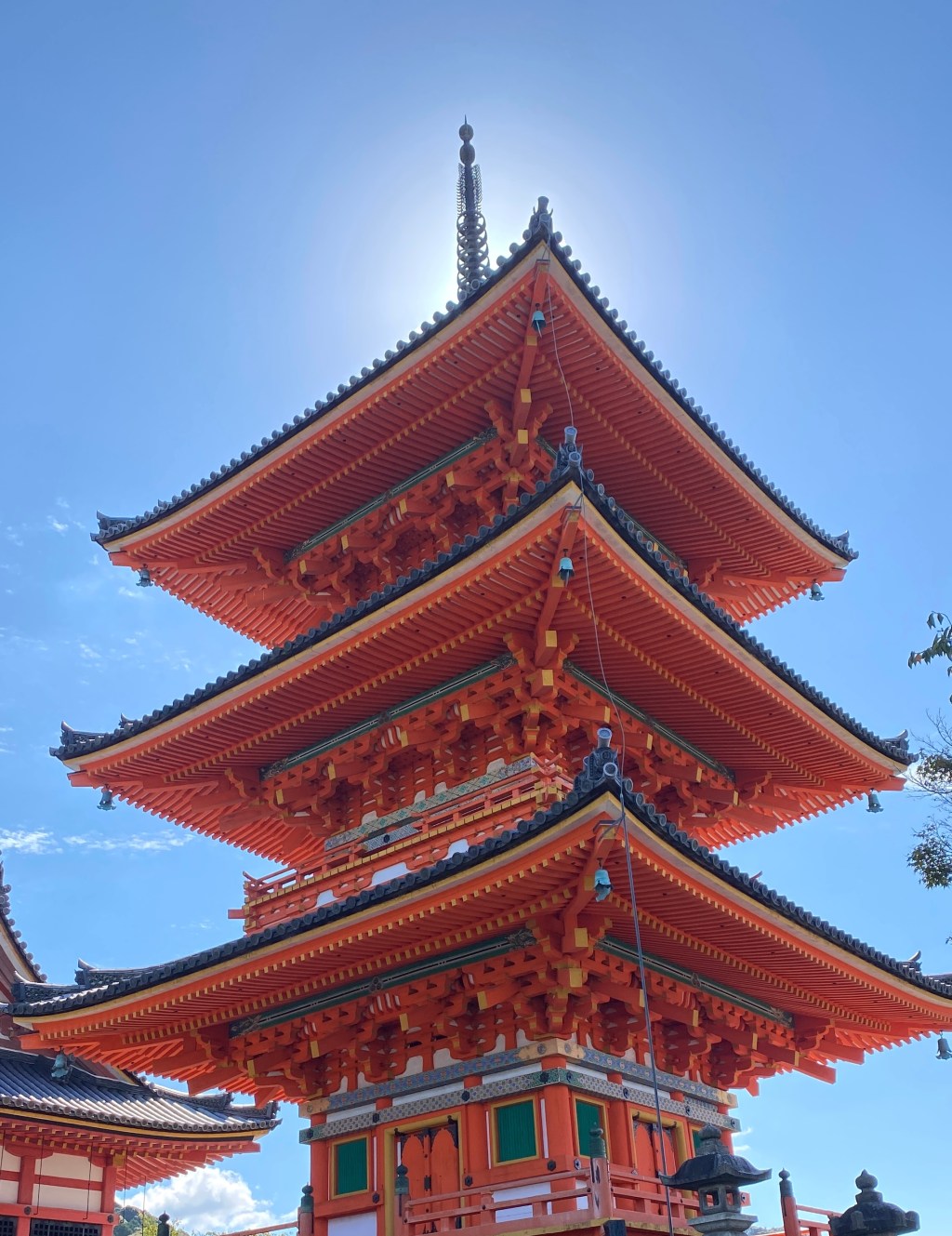 Why Are Some Japanese Temples Red and Others&nbsp;Wooden?
