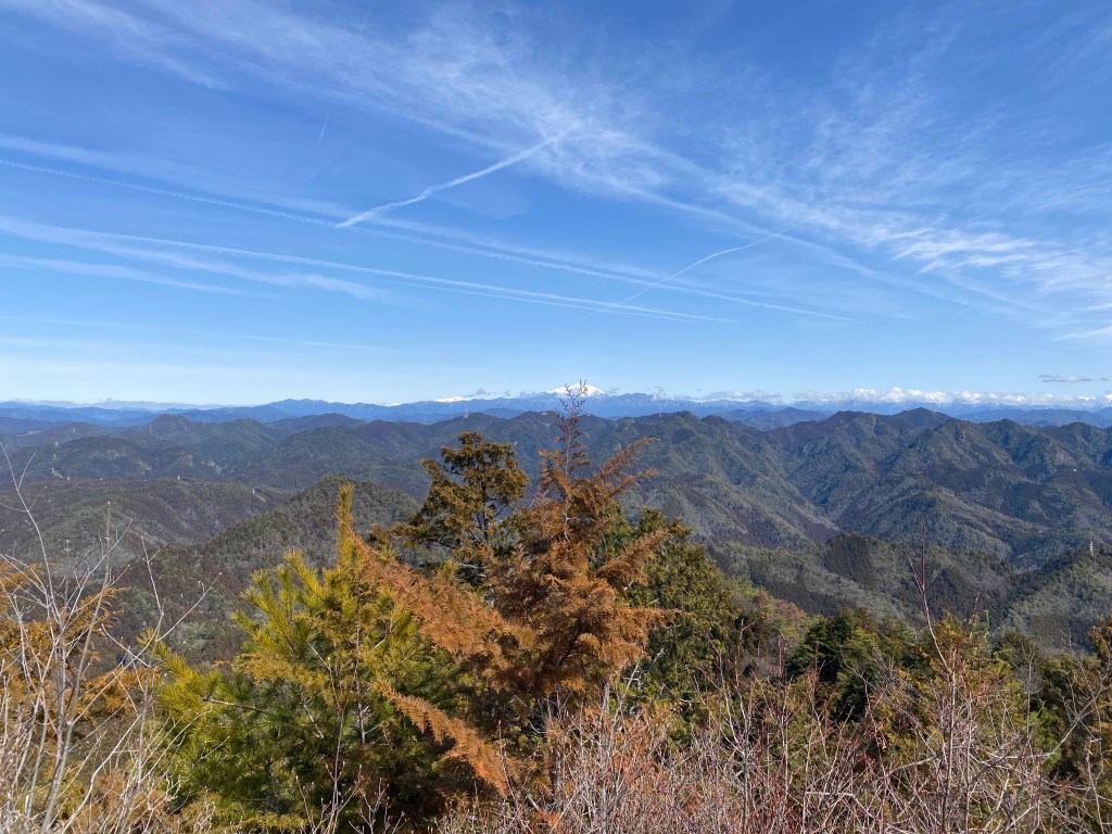 Rocky Trails and Scenic Peaks: Nokoyama&nbsp;Expedition